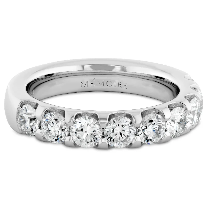 Memoire "Odessa" Diamond Wedding Band