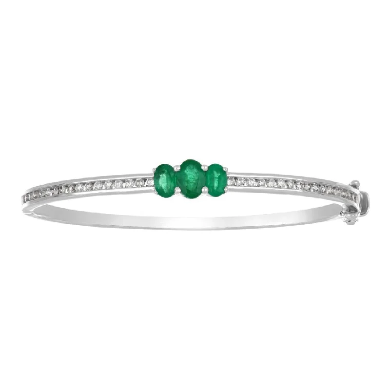 Emerald Bangle (Emerald 0.69 cts. Emerald 0.77 cts. White Diamond 0.9 cts.)