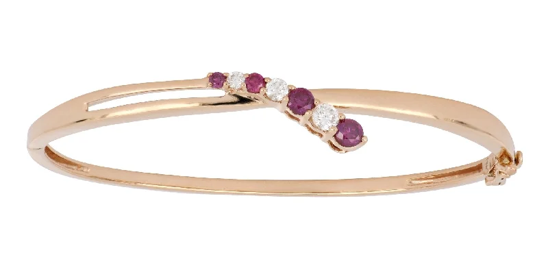 Purple Diamond Ladies Bangle (Purple Diamond 0.47 cts. White Diamond 0.32 cts.)