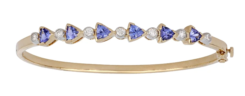 Tanzanite Ladies Bangle (Trillion Tanzanite 1.57 cts. White Diamond 0.35 cts.)